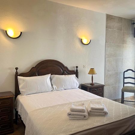 Cote D'Alvor — Villa Close To The Beach Bagian luar foto